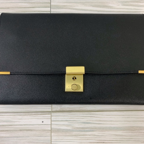 Travel Portfolio Black Leather Lockable Envelope Style - Picture 2 of 15